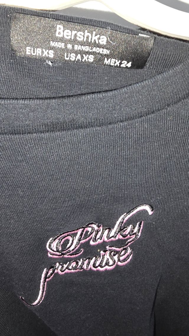 Top manga larga Bershka