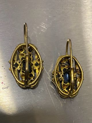 Pendientes de plata chapados en oro con circonitas