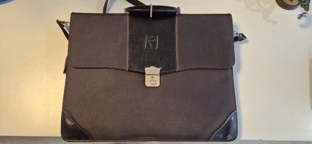 MALETÍN NUEVO 3 COMPARTIMETOS