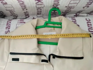 Gabardina Ancha Calvin L