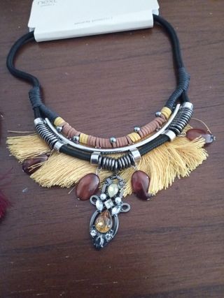 Collares/gargantillas