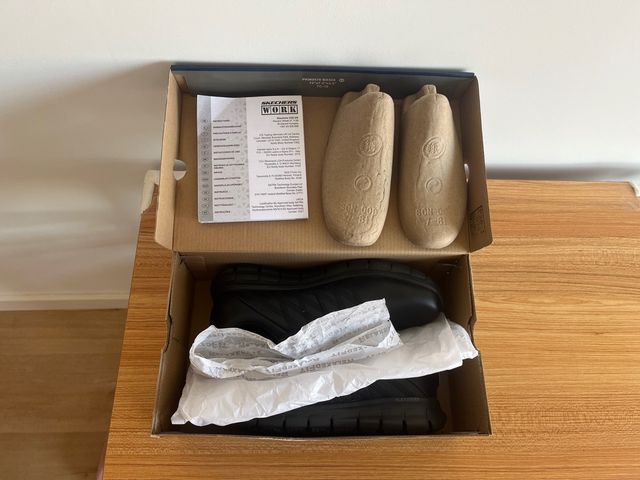 Zapatillas skechers trabajar T. 38