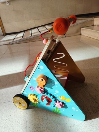 Juguete educativo de madera