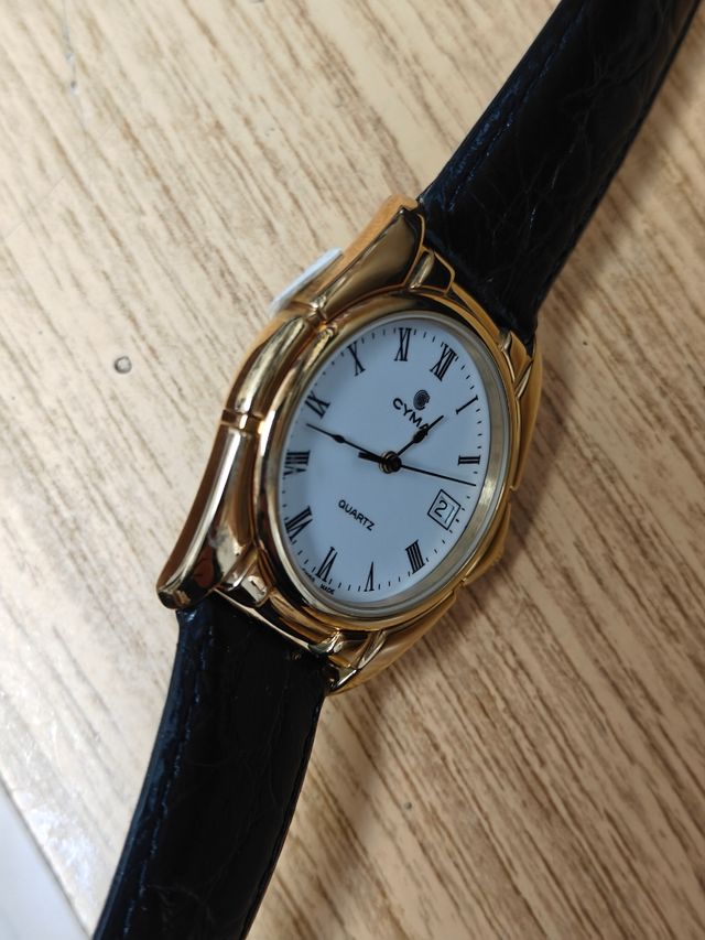 Reloj Cyma