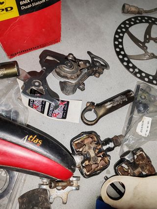 Lote de piezas de bici