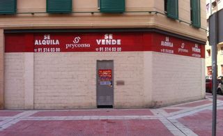 Local comercial en venta en El Nido-Las Fuentes en Parla
