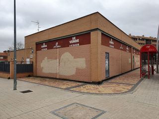 Local comercial en venta en Cuevas - Ilustración en Ciempozuelos