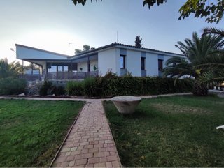 Chalet villa