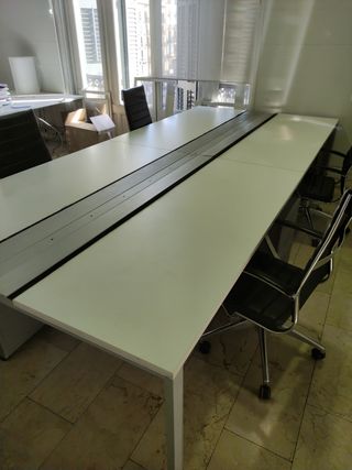 Isla Mesa Operativa Bench. Ref MB20