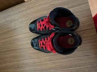 Zapatos Lebron 7 Fairfax