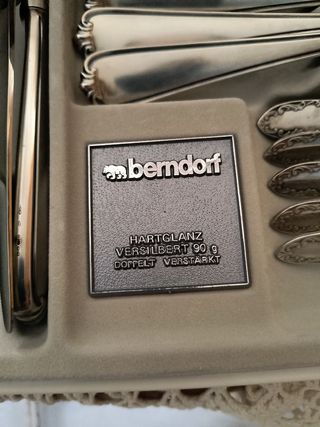 Cubertería bañada en plata