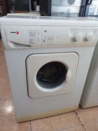 Lavadora carga frontal FAGOR 