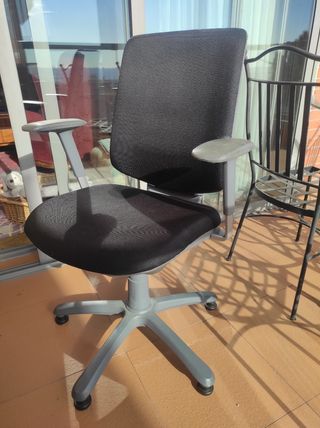 Silla oficina ergonómica 