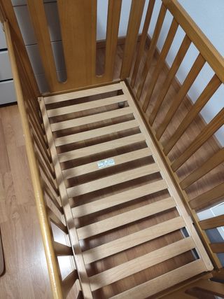 Cuna de Madera