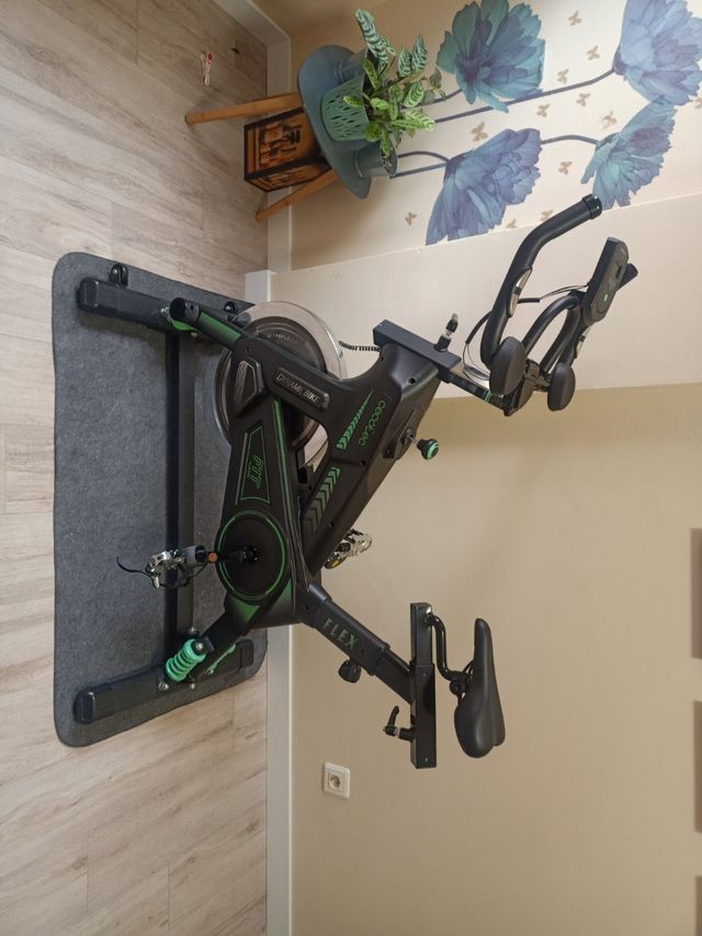 Bicicleta de spinning 25 kilos de inerci