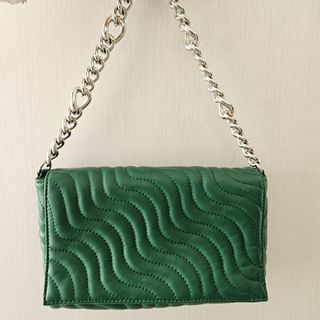 Bolso Stradivarius 