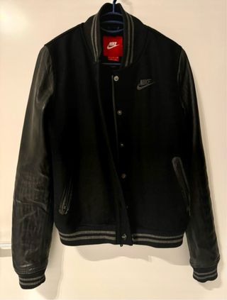Chaqueta Nike Varsity