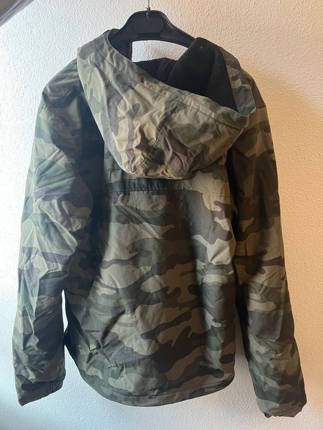 Abrigo carhartt camuflaje