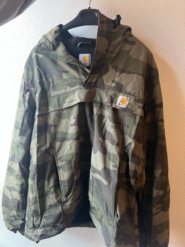 Abrigo carhartt camuflaje
