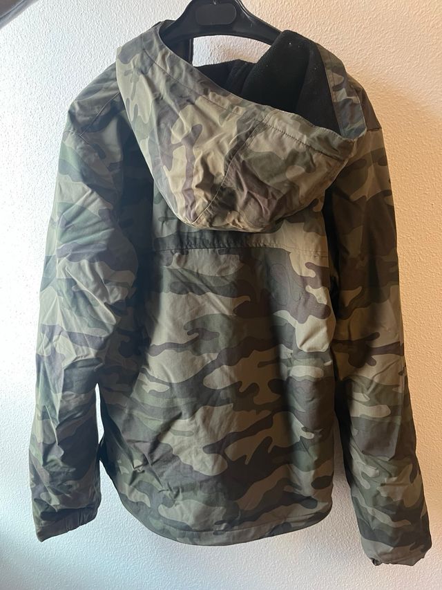 Abrigo carhartt camuflaje