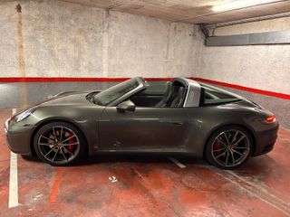 Porsche 911 2023