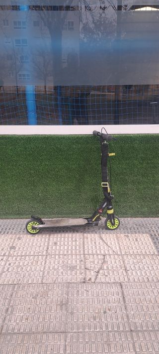 Patinete dos ruedas oxelo
