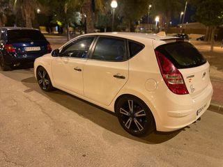 Hyundai i30 2010
