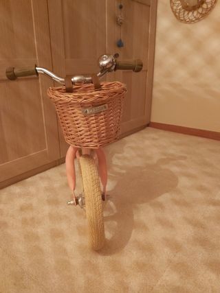 Bicicleta de equilibrio marca BOBBIN 