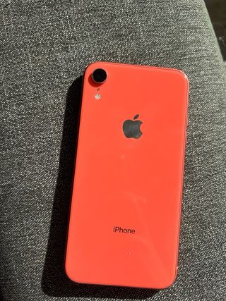 iPhone XR rosa corallo 128GB