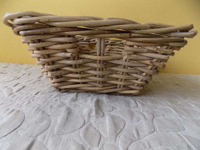 CESTA DE MIMBRE