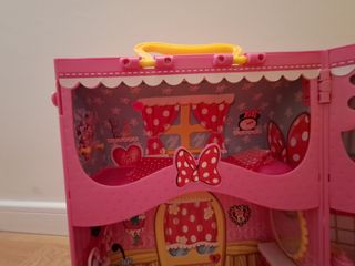 Casa de muñecas de Minnie Mouse