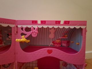 Casa de muñecas de Minnie Mouse