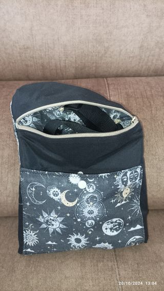 Mochila de tela plastificada