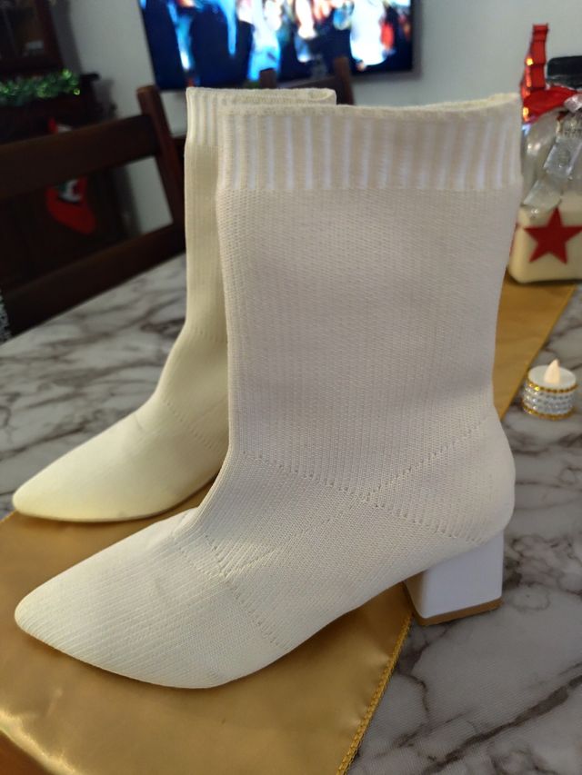 Botines tipo calcetín para mujer