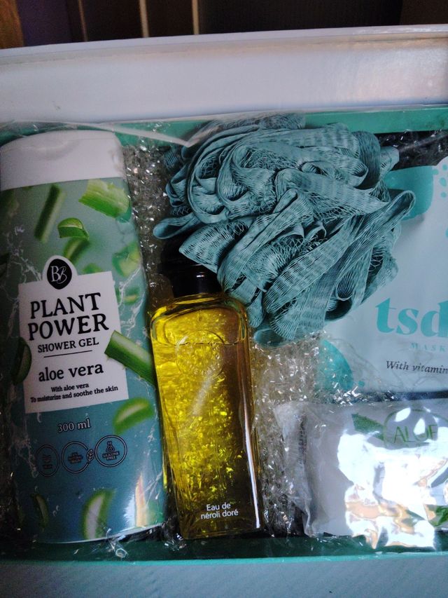 Cesta de perfume de Hermes