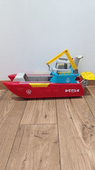 Barco patrulla canina