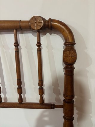 Cabecero madera antiguo