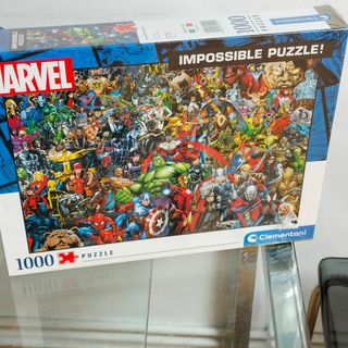 Puzzle de Marvel 1000 piezas sin abrir