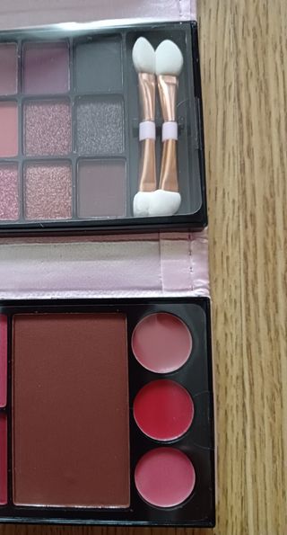 Paleta de maquillaje 