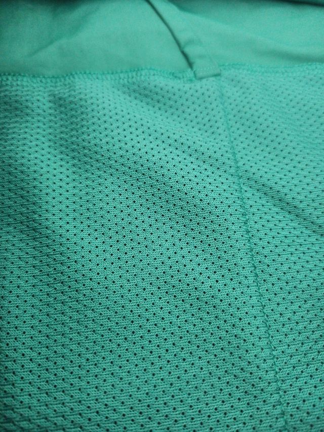 Corta vientos reebok