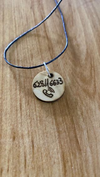 Medalla con nombre/dibujo personalizable