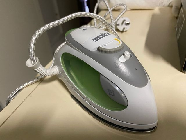 Ferro da stiro da viaggio