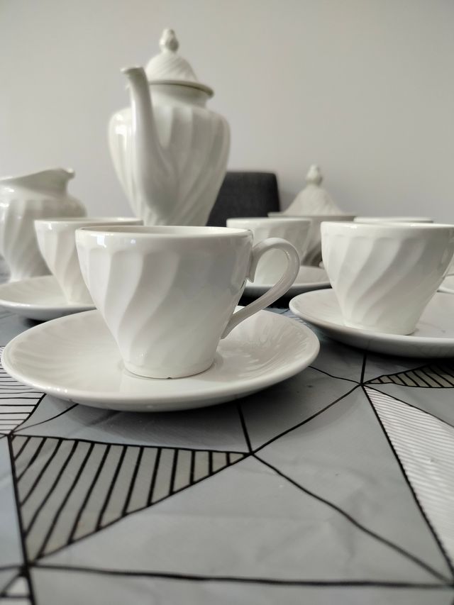 Set de porcelana antigua