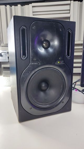Monitor estudio behringuer 8" autoamplificado