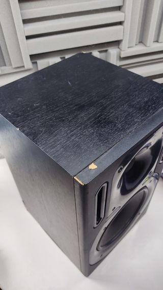 Monitor estudio behringuer 8" autoamplificado