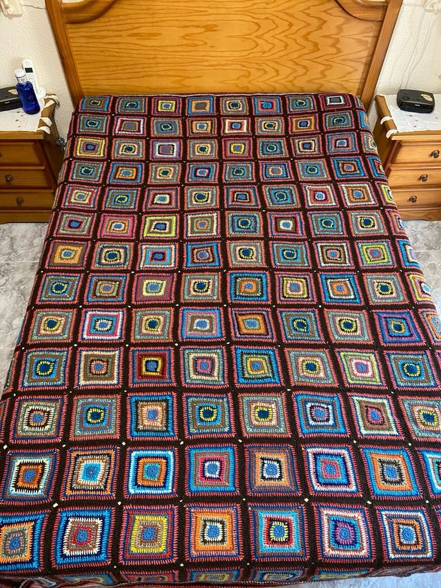 Grande coperta patchwork all'uncinetto vintage SCONTATA