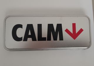 Cargador portátil universal antiguo