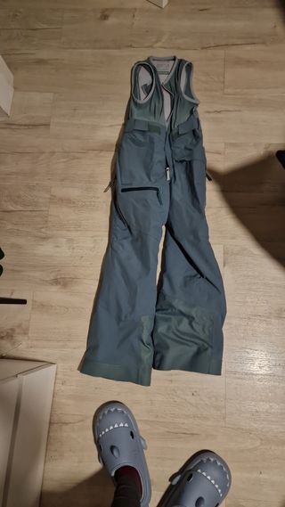 Chollo conjunto de ropa de nieve talla 10