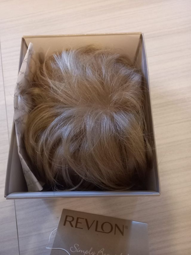 Parrucca Revolon mai indossata