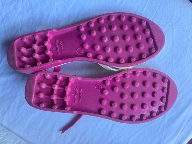 Sandalias cangrejeras